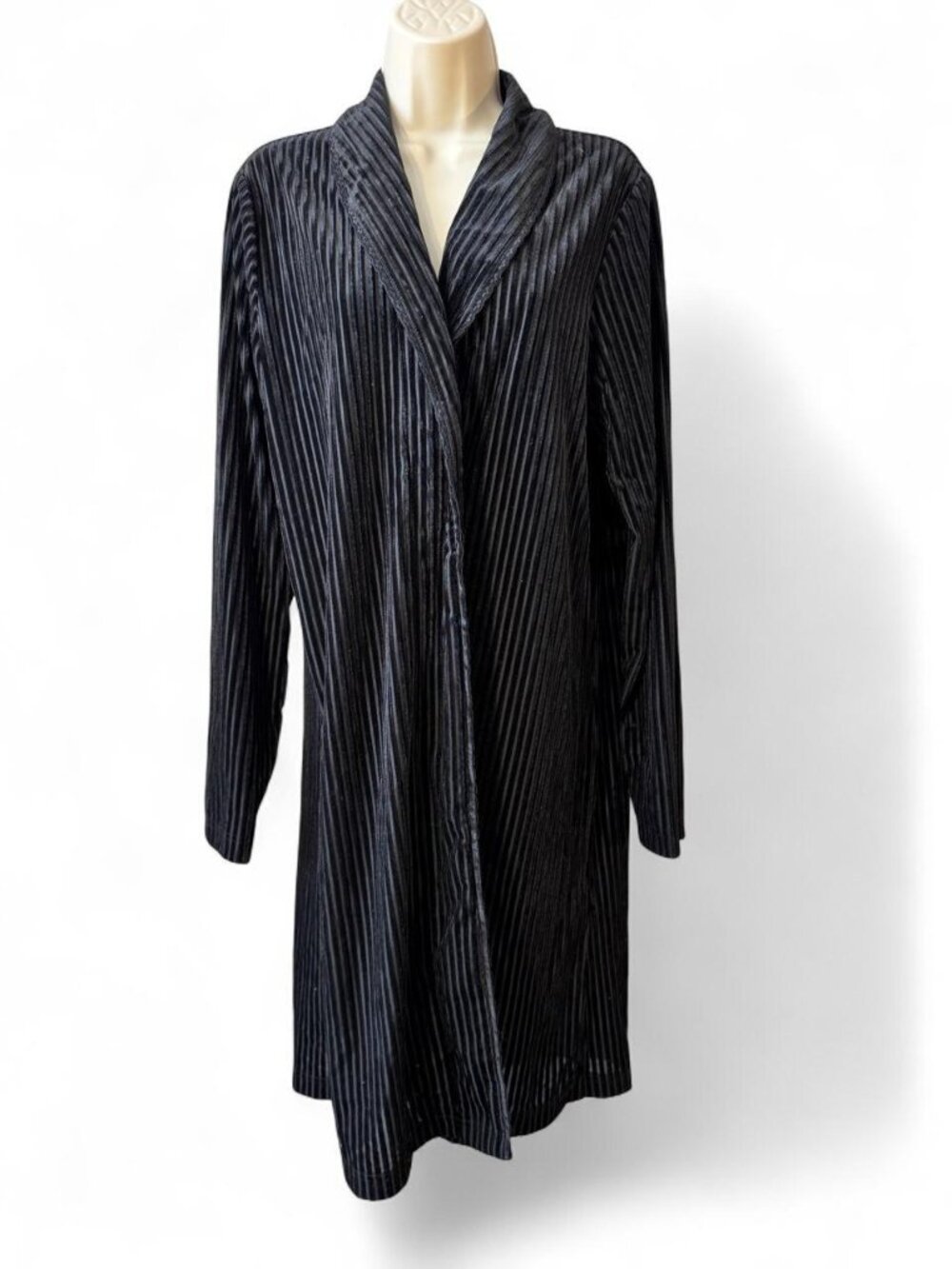 Pol brand black pleated long...